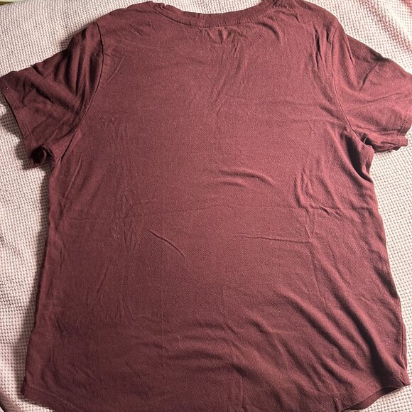 Pairs Well With Wine Old Navy Women's 100% Cotton Graphic T-Shirt  - Large - Picture 3 of 7